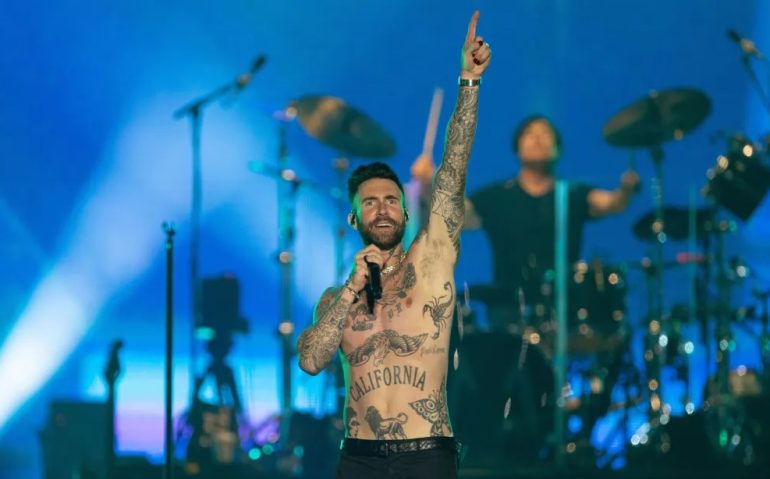 maroon5