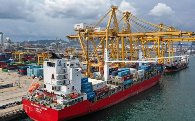 navio