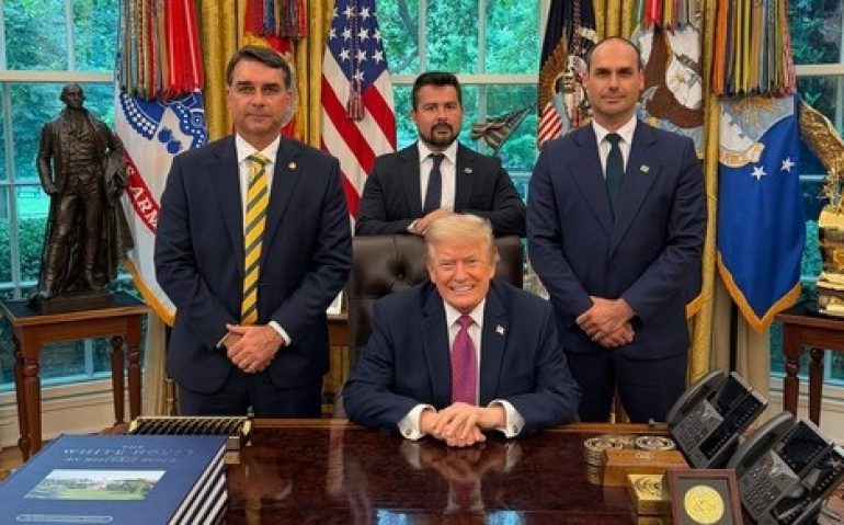 reuniaocomtrump